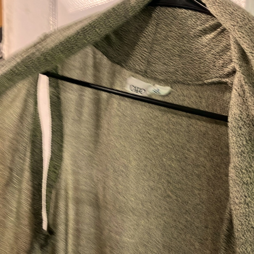 CATO’s long, sleeveless, cardigan